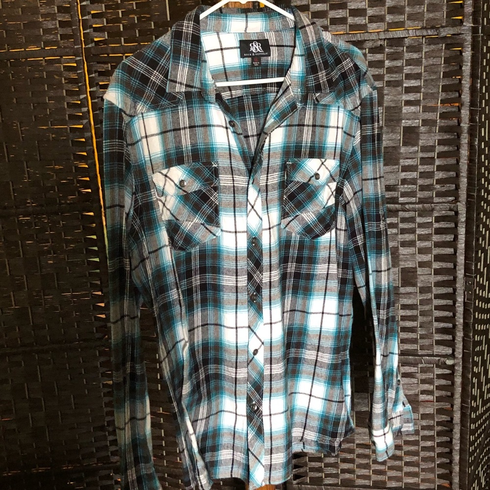Men’s flannel shirt